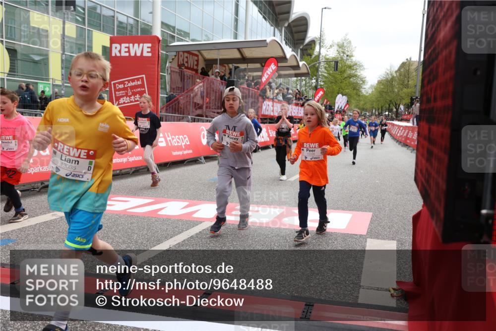 25.04.2026 - Das Zehntel Strokosch-Dieckow http://msf.ph/oto/9648488 25.04.2026 13:01:25 Ziel 10080, 10081, 10085, 10123, 10214, 10338, 10342, 10470, 10478, 10486, 10491, 10492, 10554, 11055, 11144, 11398, 11428, 11580, 11610, 13035 meine-sportfotos.de