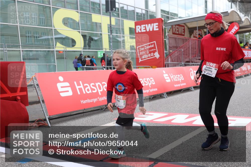 25.04.2026 - Das Zehntel Strokosch-Dieckow http://msf.ph/oto/9650044 25.04.2026 13:15:40 Ziel 11177 meine-sportfotos.de