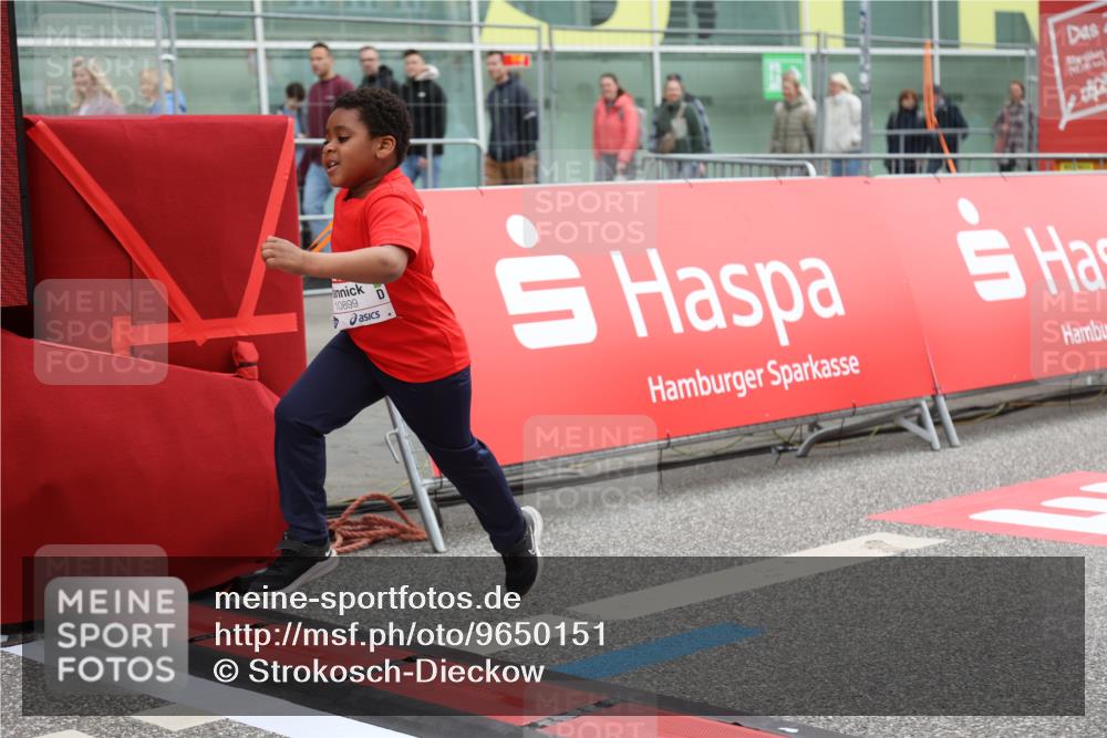 25.04.2026 - Das Zehntel Strokosch-Dieckow http://msf.ph/oto/9650151 25.04.2026 13:14:58 Ziel 10899 meine-sportfotos.de