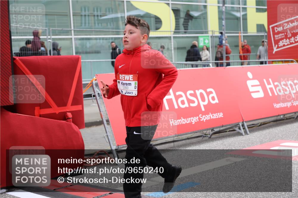 25.04.2026 - Das Zehntel Strokosch-Dieckow http://msf.ph/oto/9650240 25.04.2026 13:14:37 Ziel 12557, 12808, 12814, 12993 meine-sportfotos.de