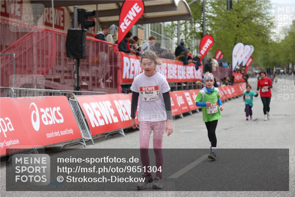 25.04.2026 - Das Zehntel Strokosch-Dieckow http://msf.ph/oto/9651304 25.04.2026 13:11:14 Ziel 11043, 11238, 12544 meine-sportfotos.de
