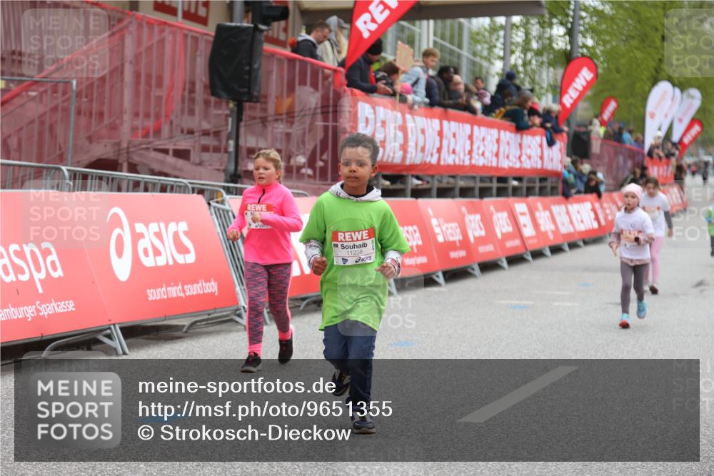 25.04.2026 - Das Zehntel Strokosch-Dieckow http://msf.ph/oto/9651355 25.04.2026 13:11:05 Ziel 10232, 11354 meine-sportfotos.de