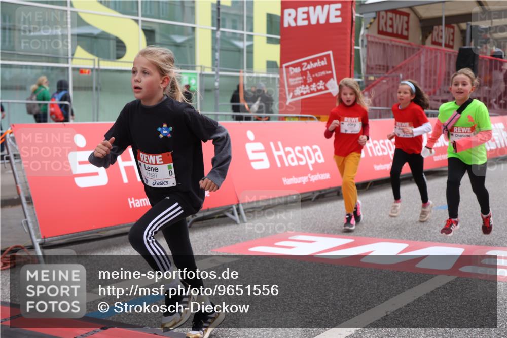 25.04.2026 - Das Zehntel Strokosch-Dieckow http://msf.ph/oto/9651556 25.04.2026 13:10:39 Ziel 10923, 10936, 11687, 12610 meine-sportfotos.de