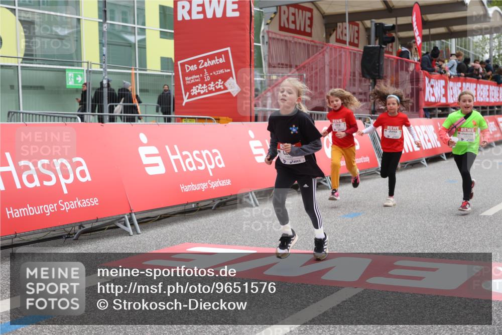25.04.2026 - Das Zehntel Strokosch-Dieckow http://msf.ph/oto/9651576 25.04.2026 13:10:39 Ziel 10923, 10936, 11687, 12610 meine-sportfotos.de