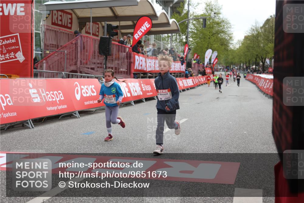 25.04.2026 - Das Zehntel Strokosch-Dieckow http://msf.ph/oto/9651673 25.04.2026 13:10:30 Ziel 10698, 10927, 10945, 11070, 11293, 11382, 11549, 12684 meine-sportfotos.de
