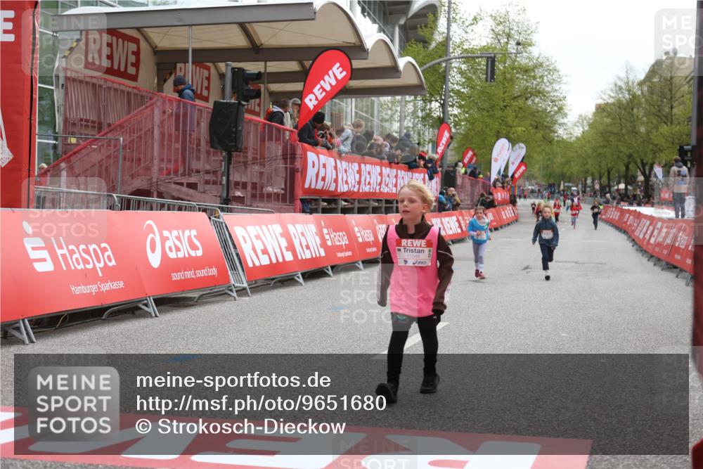 25.04.2026 - Das Zehntel Strokosch-Dieckow http://msf.ph/oto/9651680 25.04.2026 13:10:26 Ziel 10690, 10698, 10927, 10940, 10945, 11370, 11382, 11549, 12684, 12728, 12803 meine-sportfotos.de