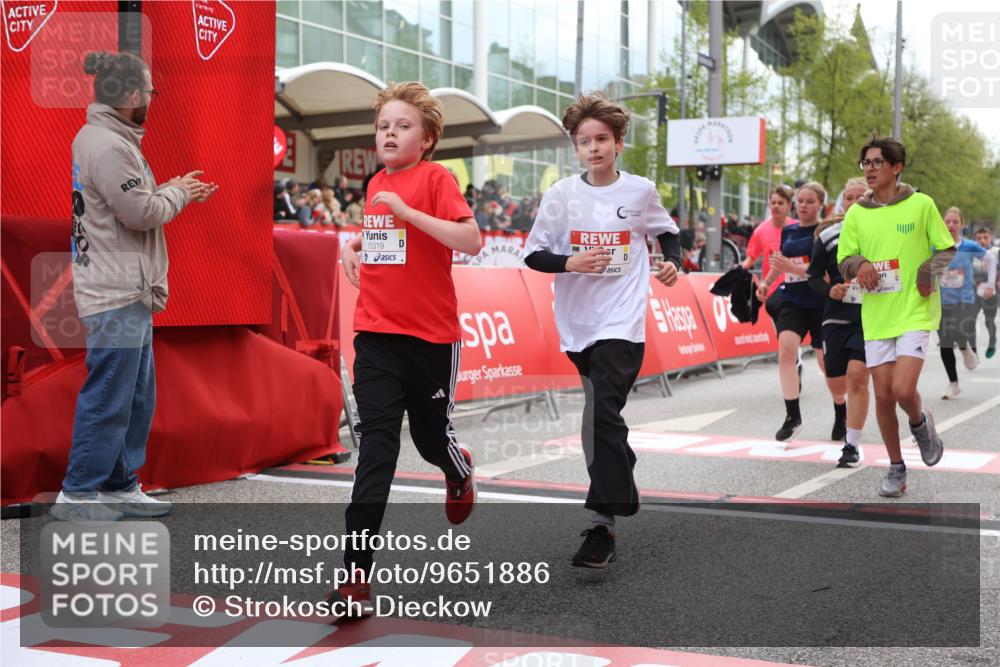 25.04.2026 - Das Zehntel Strokosch-Dieckow http://msf.ph/oto/9651886 25.04.2026 14:52:41 Ziel 15267, 15268, 15319, 15366, 15562, 15643, 15697, 15790, 16436, 16733, 17065, 17071, 17100, 17101, 17245, 17577, 17758, 17811, 17914, 18006, 18027, 18130 meine-sportfotos.de
