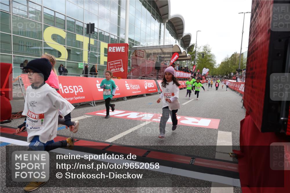 25.04.2026 - Das Zehntel Strokosch-Dieckow http://msf.ph/oto/9652058 25.04.2026 13:10:15 Ziel 10049, 10278, 10280, 10281, 10721, 11240, 11243, 11693, 12124, 12564, 12575, 12825 meine-sportfotos.de