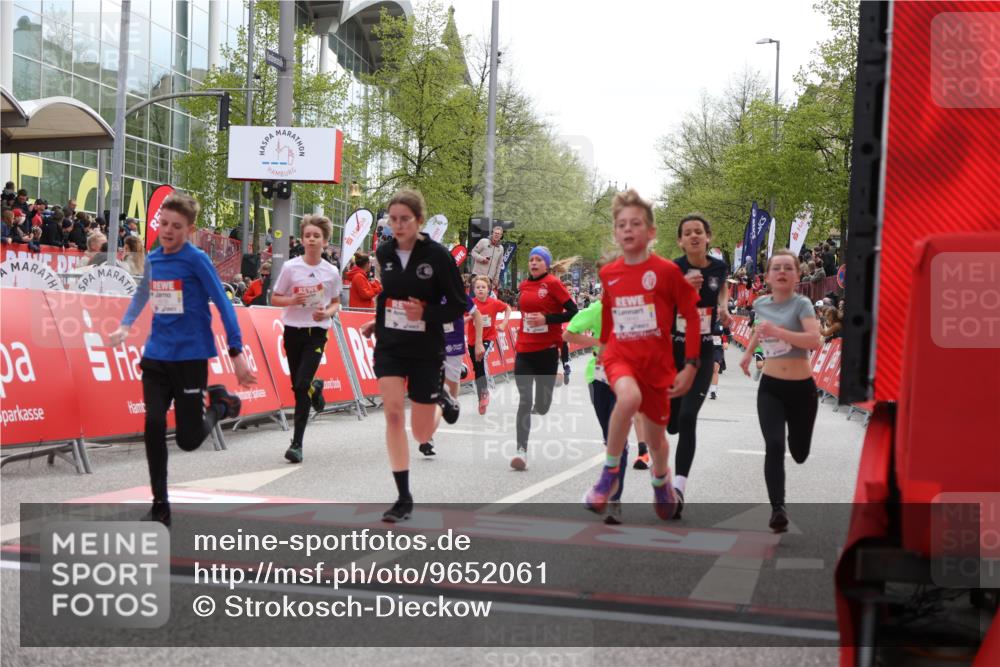 25.04.2026 - Das Zehntel Strokosch-Dieckow http://msf.ph/oto/9652061 25.04.2026 14:52:37 Ziel 15123, 15284, 15643, 15697, 15977, 16573, 16663, 16733, 16951, 17094, 17100, 17101, 17104, 17245, 17577, 17914, 18027, 18130 meine-sportfotos.de