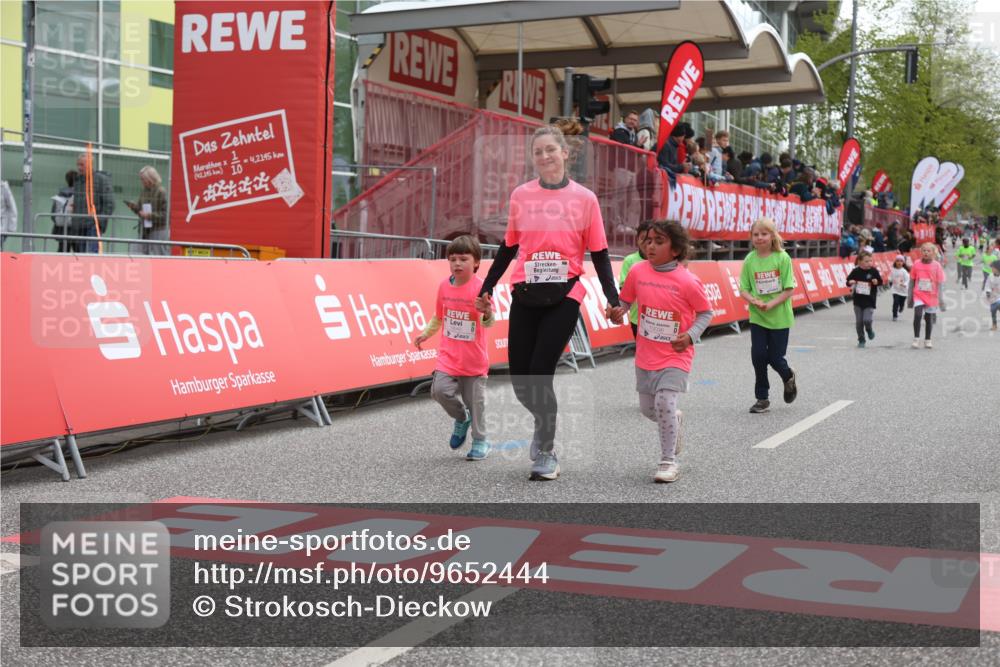 25.04.2026 - Das Zehntel Strokosch-Dieckow http://msf.ph/oto/9652444 25.04.2026 13:10:06 Ziel 10036, 10045 meine-sportfotos.de