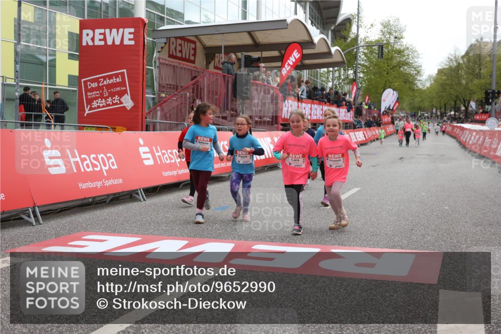 25.04.2026 - Das Zehntel Strokosch-Dieckow http://msf.ph/oto/9652990 25.04.2026 13:09:52 Ziel 10040, 10044, 10933, 10947, 11286, 12471, 12517, 12518 meine-sportfotos.de