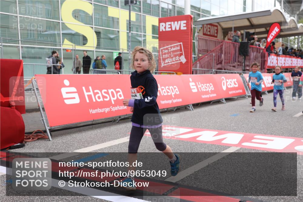 25.04.2026 - Das Zehntel Strokosch-Dieckow http://msf.ph/oto/9653049 25.04.2026 13:09:51 Ziel 10040, 10044, 10947, 11286, 12471, 12518, 12843 meine-sportfotos.de