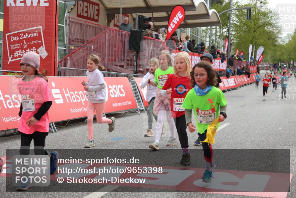 25.04.2026 - Das Zehntel Strokosch-Dieckow http://msf.ph/oto/9653398 25.04.2026 13:09:38 Ziel 10028, 10030, 10031, 10035, 10037, 10038, 10041, 11181, 11357, 11379, 11404, 11749, 12519, 12528, 12556, 12633 meine-sportfotos.de