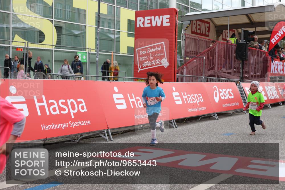 25.04.2026 - Das Zehntel Strokosch-Dieckow http://msf.ph/oto/9653443 25.04.2026 13:09:32 Ziel 10031, 10034, 10920, 10931, 11357, 12519, 12556 meine-sportfotos.de