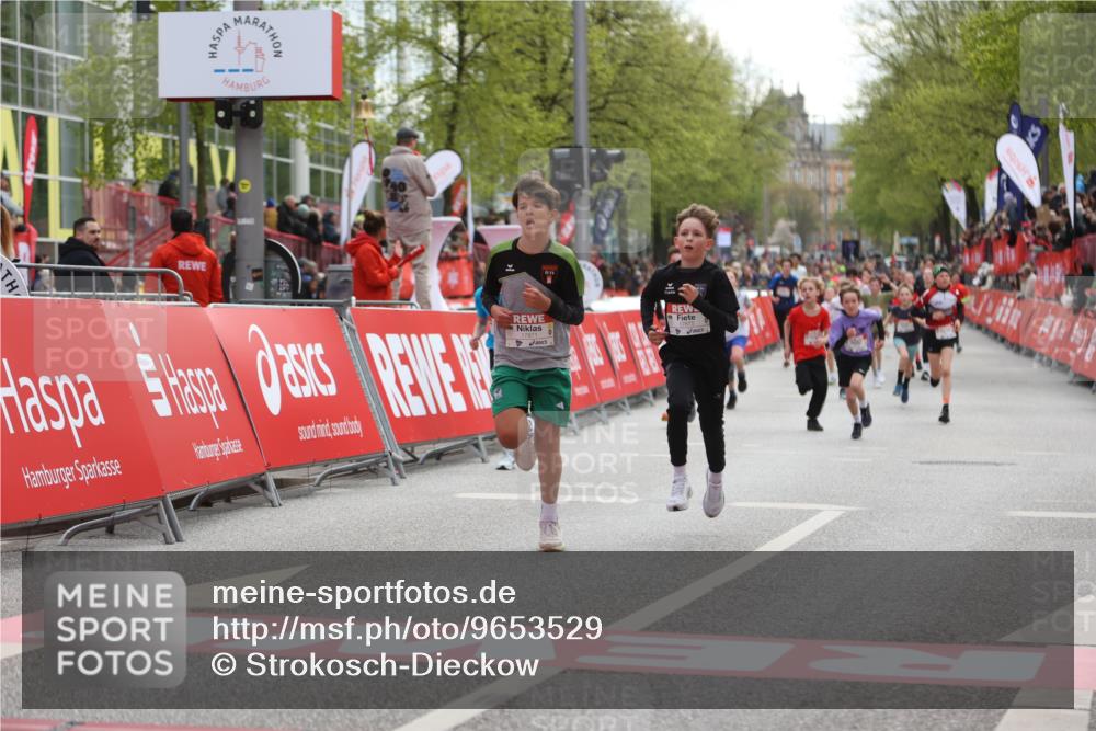 25.04.2026 - Das Zehntel Strokosch-Dieckow http://msf.ph/oto/9653529 25.04.2026 14:52:15 Ziel 15333, 15548, 15776, 15789, 15863, 15881, 15896, 15960, 17659, 17871, 17875, 18169, 18172 meine-sportfotos.de