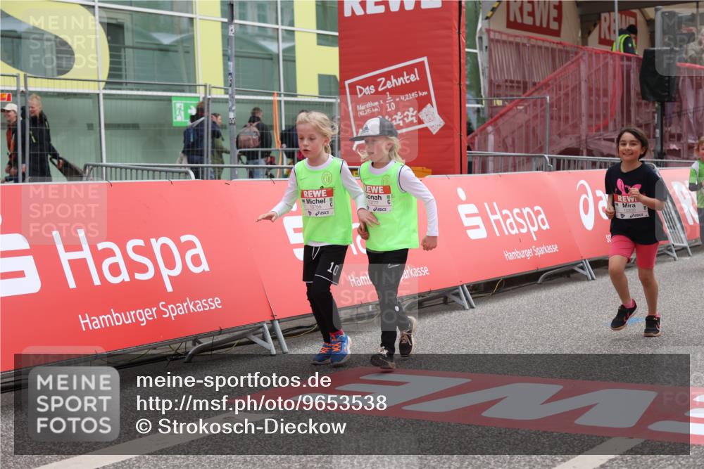 25.04.2026 - Das Zehntel Strokosch-Dieckow http://msf.ph/oto/9653538 25.04.2026 13:09:20 Ziel 10042, 10043, 10289, 10300, 10317, 10328, 10755, 10777, 10930, 11863, 12067, 12080, 12084, 12328, 12331, 12881, 12882 meine-sportfotos.de