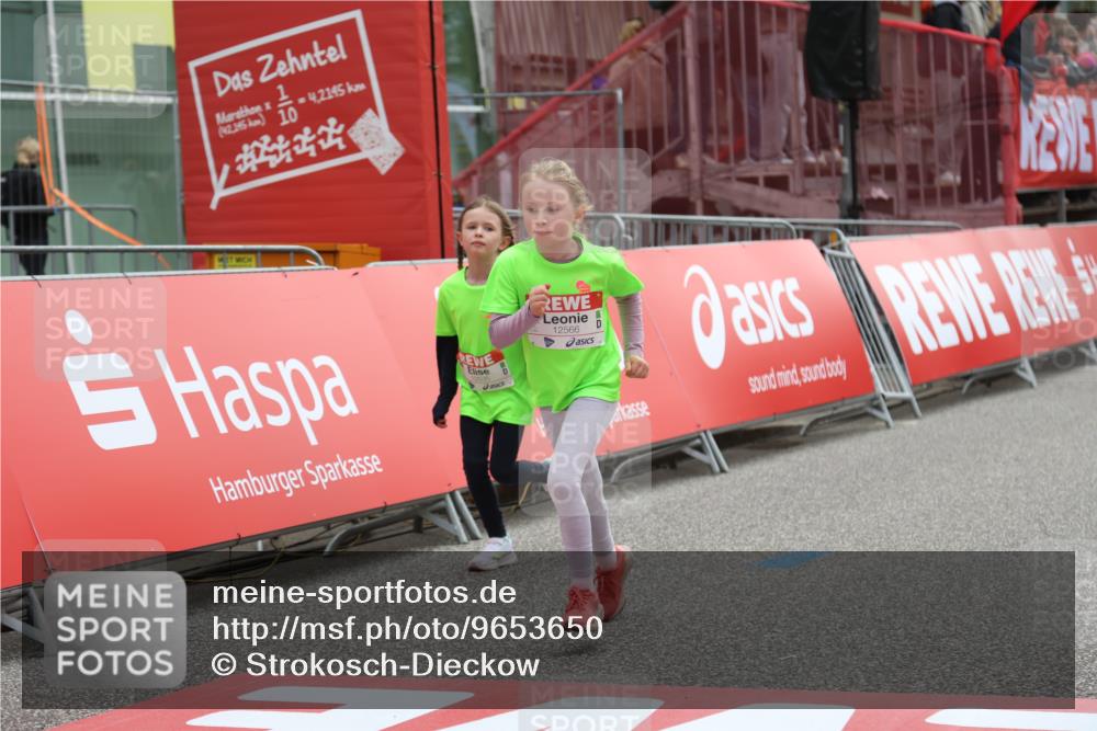 25.04.2026 - Das Zehntel Strokosch-Dieckow http://msf.ph/oto/9653650 25.04.2026 13:09:07 Ziel 11119, 11362, 12535, 12566, 12586 meine-sportfotos.de