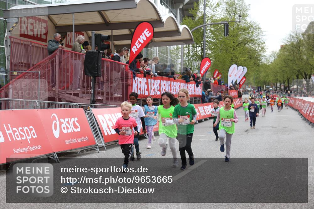 25.04.2026 - Das Zehntel Strokosch-Dieckow http://msf.ph/oto/9653665 25.04.2026 13:08:56 Ziel 10029, 10194, 10198, 10620, 12250, 12537, 12542, 12568, 12602 meine-sportfotos.de