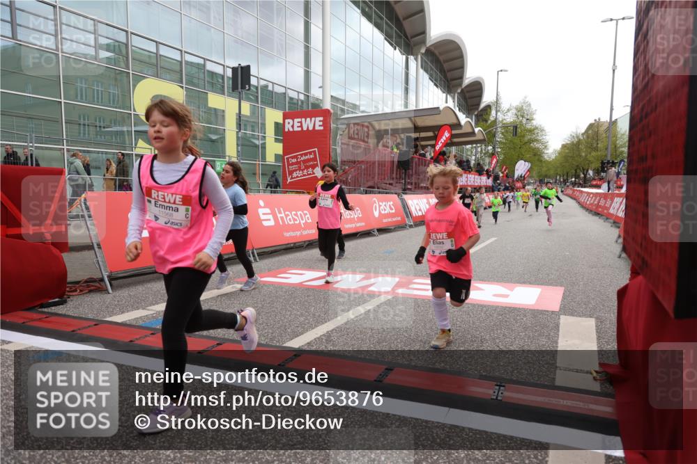 25.04.2026 - Das Zehntel Strokosch-Dieckow http://msf.ph/oto/9653876 25.04.2026 13:08:49 Ziel 10032, 10321, 10675, 10677, 10928, 11565, 11568, 12061, 12068, 12568 meine-sportfotos.de