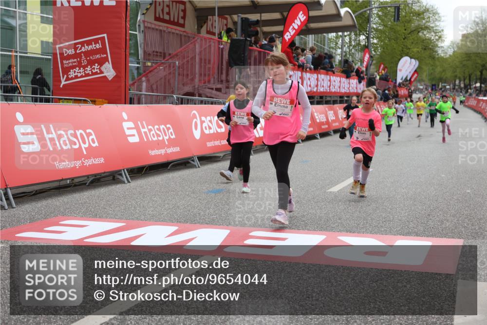 25.04.2026 - Das Zehntel Strokosch-Dieckow http://msf.ph/oto/9654044 25.04.2026 13:08:47 Ziel 10032, 10321, 10675, 10677, 10928, 11565, 11568, 12061, 12068 meine-sportfotos.de