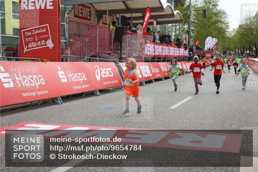 25.04.2026 - Das Zehntel Strokosch-Dieckow http://msf.ph/oto/9654784 25.04.2026 13:08:37 Ziel 11129, 12611, 12639, 12921, 12931 meine-sportfotos.de