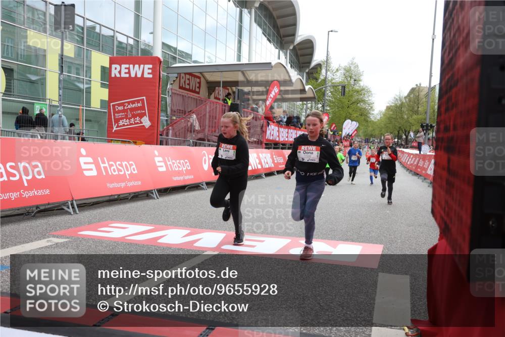 25.04.2026 - Das Zehntel Strokosch-Dieckow http://msf.ph/oto/9655928 25.04.2026 13:08:22 Ziel 10290, 10291, 10914, 10916, 11246, 11247, 11682, 11700, 12021 meine-sportfotos.de