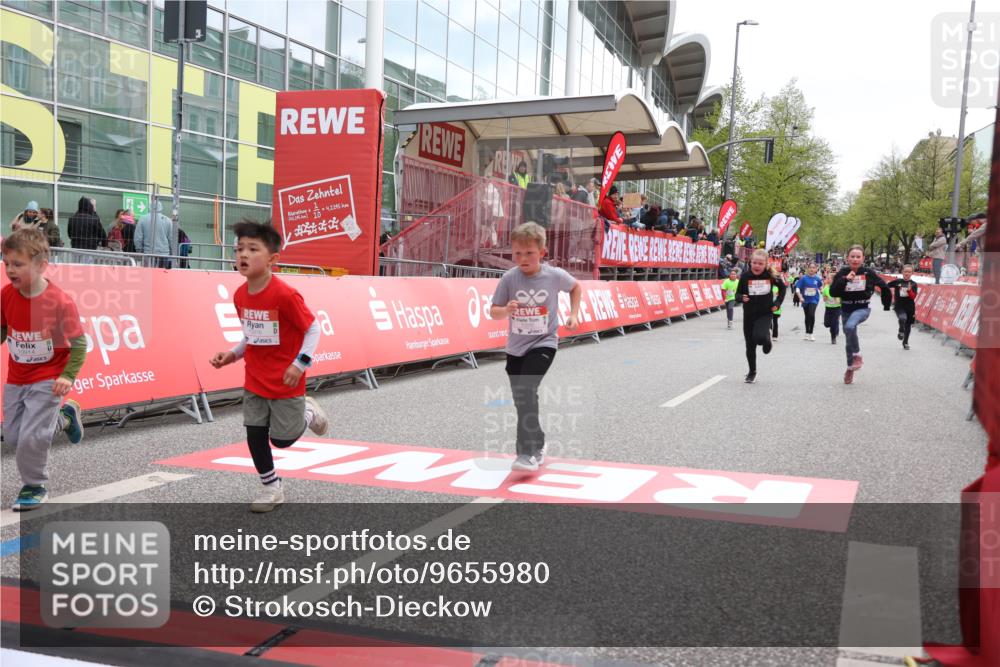 25.04.2026 - Das Zehntel Strokosch-Dieckow http://msf.ph/oto/9655980 25.04.2026 13:08:20 Ziel 10155, 10157, 10290, 10914, 10916, 11045, 11246, 11247, 11493, 11682, 11700, 11702, 12021 meine-sportfotos.de