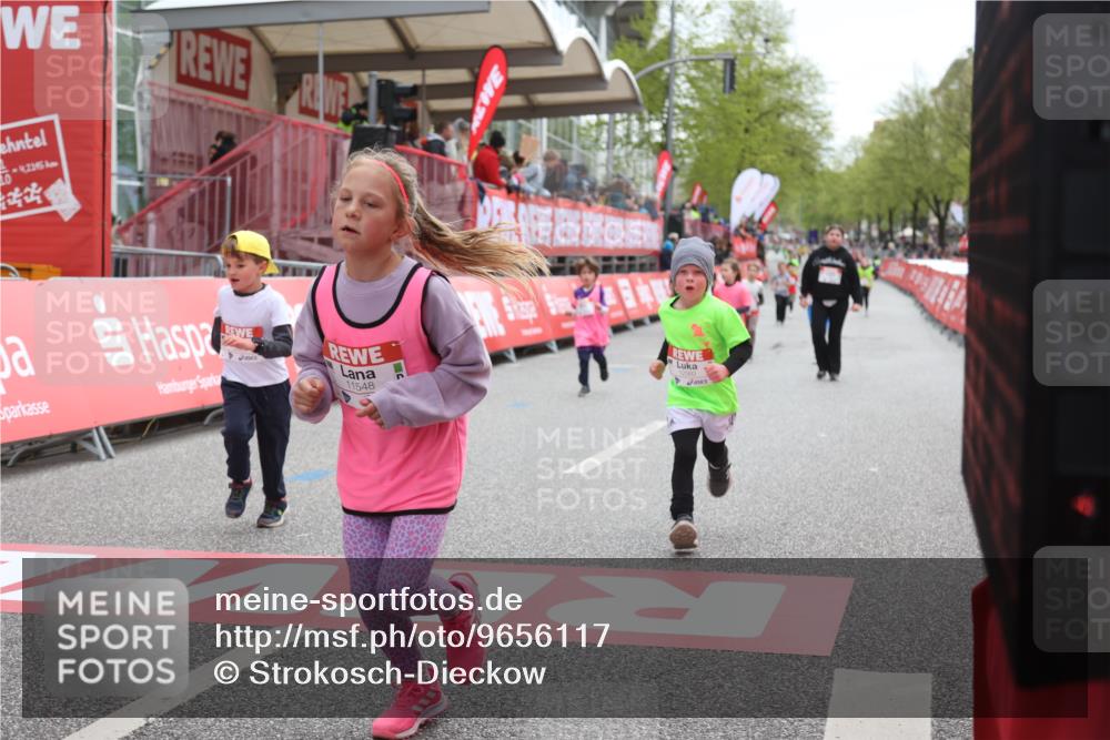 25.04.2026 - Das Zehntel Strokosch-Dieckow http://msf.ph/oto/9656117 25.04.2026 13:08:08 Ziel 11028, 11035, 11132, 11538, 11540, 11548, 12560, 12574, 12591, 12647, 12885 meine-sportfotos.de