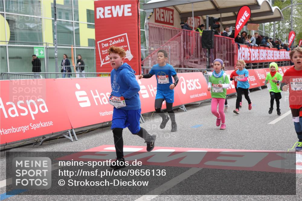 25.04.2026 - Das Zehntel Strokosch-Dieckow http://msf.ph/oto/9656136 25.04.2026 13:07:56 Ziel 10511, 10746, 10907, 11121, 11287, 11528, 12099, 12102, 12469, 12472, 12484, 12877, 12883, 12933 meine-sportfotos.de