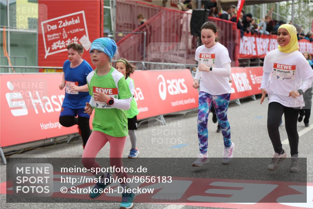 25.04.2026 - Das Zehntel Strokosch-Dieckow http://msf.ph/oto/9656183 25.04.2026 13:07:49 Ziel 10286, 10511, 10746, 11057, 11069, 11518, 11528, 12102, 12529 meine-sportfotos.de