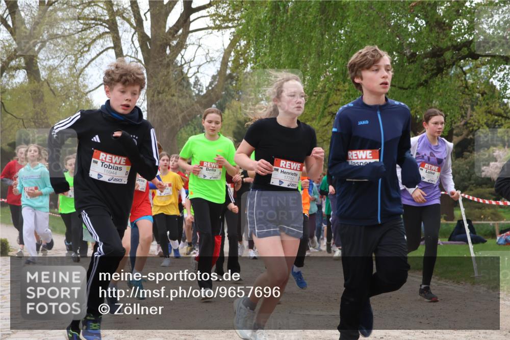25.04.2026 - Das Zehntel Zöllner http://msf.ph/oto/9657696 25.04.2026 13:45:12 Laufen 15944, 17752, 15030 meine-sportfotos.de