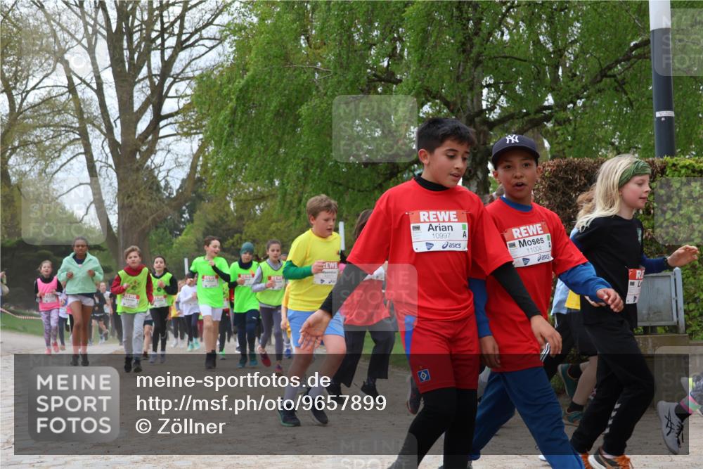 25.04.2026 - Das Zehntel Zöllner http://msf.ph/oto/9657899 25.04.2026 11:42:49 Laufen 10997, 11004 meine-sportfotos.de