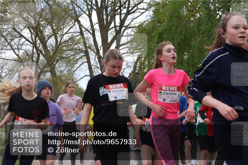 25.04.2026 - Das Zehntel Zöllner http://msf.ph/oto/9657933 25.04.2026 13:45:20 Laufen 16355, 18122, 18134, 16 meine-sportfotos.de