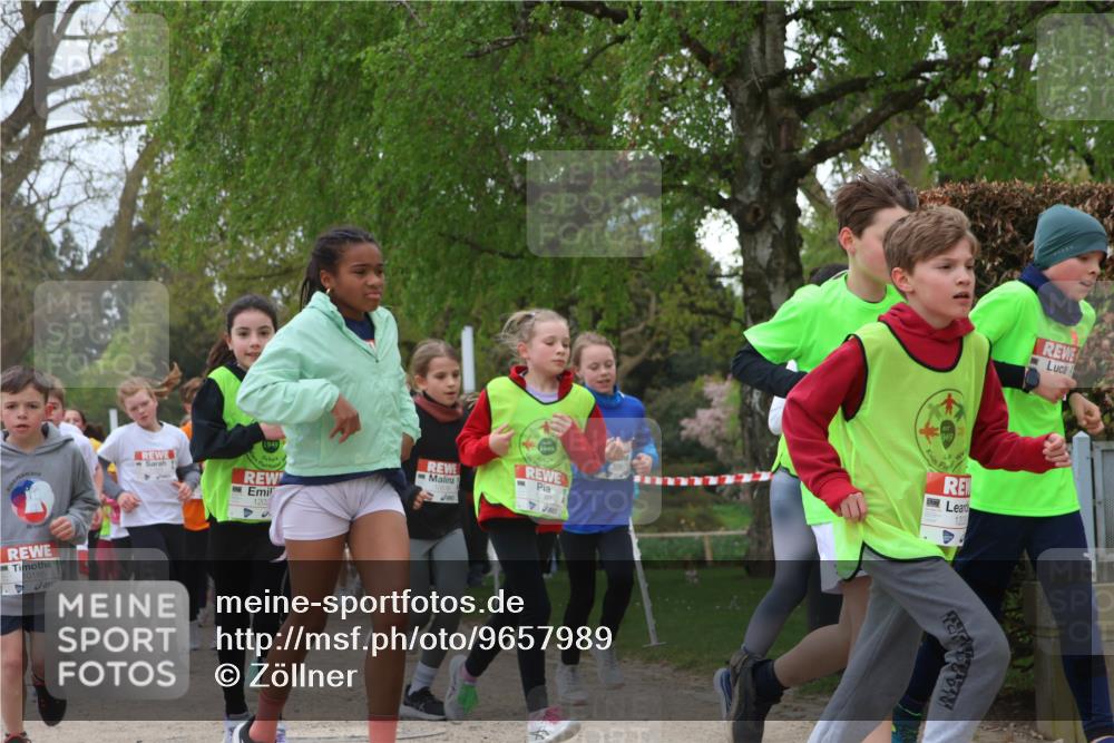 25.04.2026 - Das Zehntel Zöllner http://msf.ph/oto/9657989 25.04.2026 11:42:52 Laufen 10186, 1949, 1202 meine-sportfotos.de