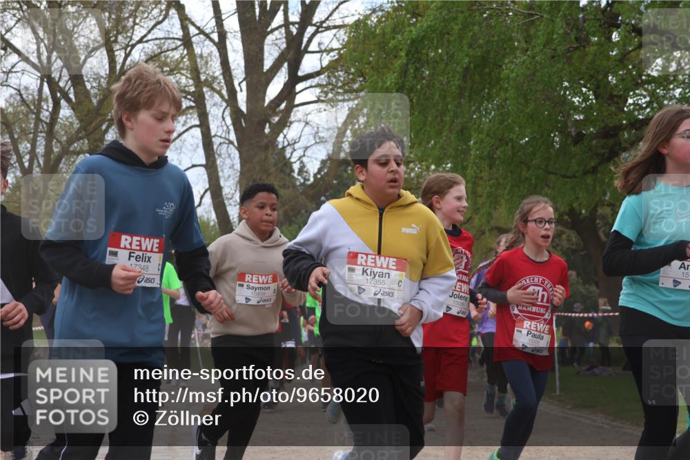 25.04.2026 - Das Zehntel Zöllner http://msf.ph/oto/9658020 25.04.2026 13:45:25 Laufen 0, 17348, 15939, 17355, 15086, 8, 15105, 15 meine-sportfotos.de