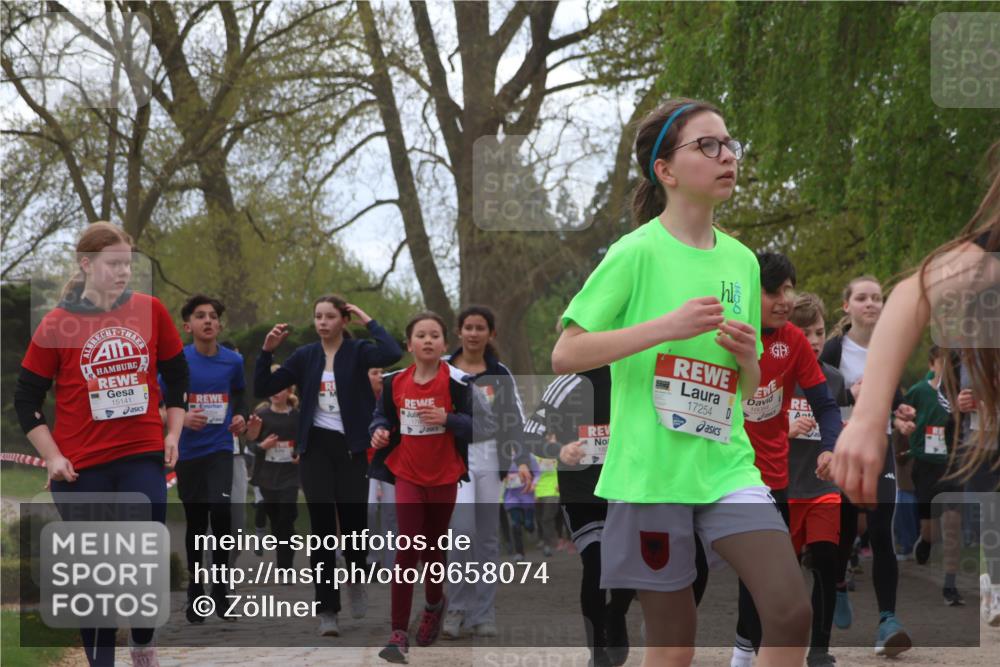 25.04.2026 - Das Zehntel Zöllner http://msf.ph/oto/9658074 25.04.2026 13:45:28 Laufen 15141, 17254, 16084 meine-sportfotos.de