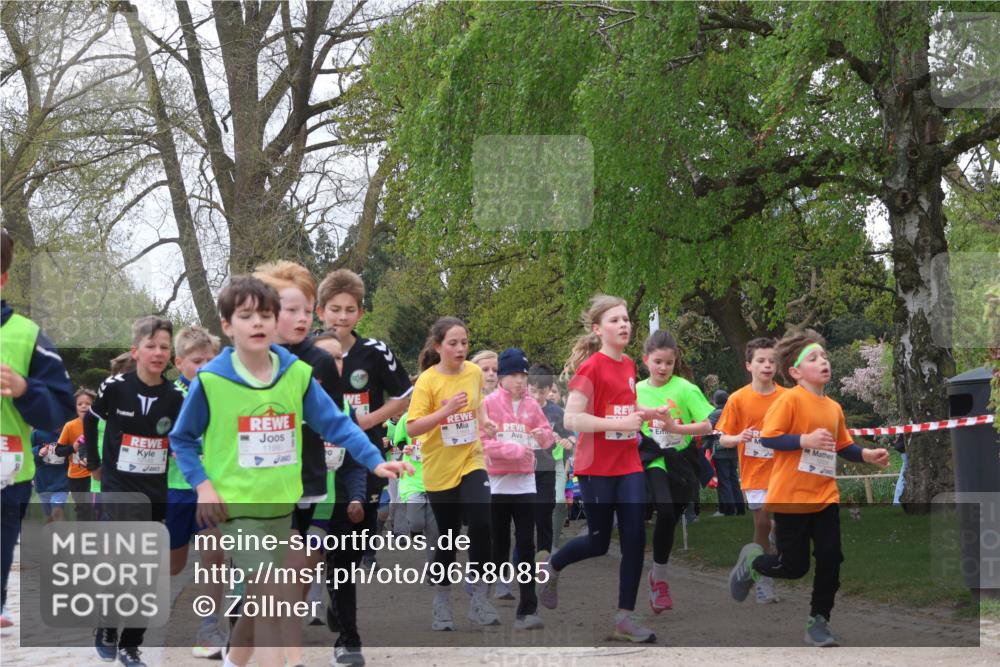 25.04.2026 - Das Zehntel Zöllner http://msf.ph/oto/9658085 25.04.2026 11:42:56 Laufen 11990 meine-sportfotos.de