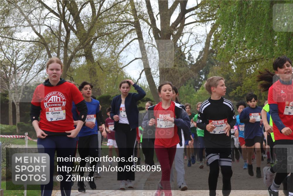 25.04.2026 - Das Zehntel Zöllner http://msf.ph/oto/9658095 25.04.2026 13:45:28 Laufen 15141, 17968, 18313 meine-sportfotos.de