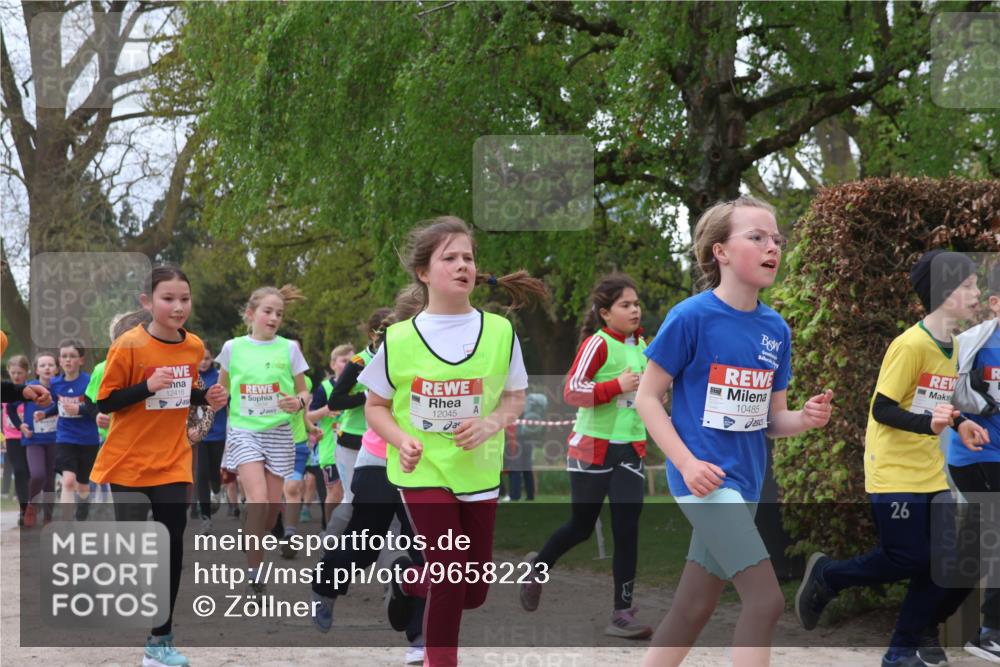 25.04.2026 - Das Zehntel Zöllner http://msf.ph/oto/9658223 25.04.2026 11:42:59 Laufen 12418, 12045, 10485, 26, 26 meine-sportfotos.de