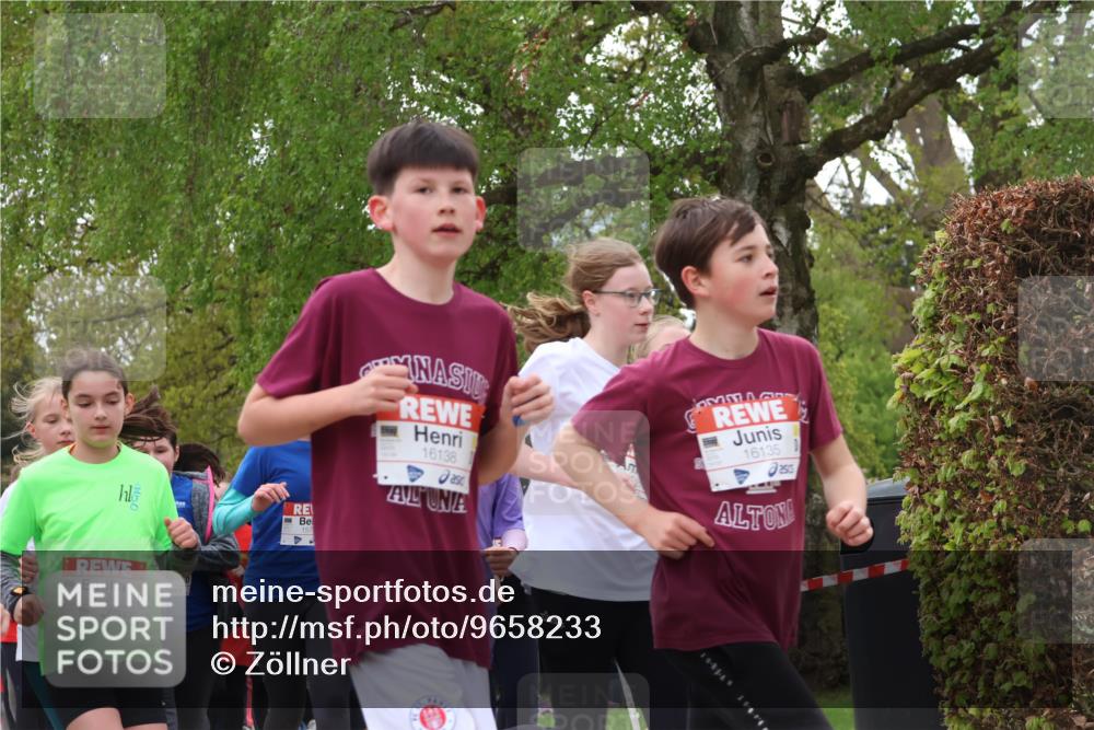 25.04.2026 - Das Zehntel Zöllner http://msf.ph/oto/9658233 25.04.2026 13:45:35 Laufen 17224, 157, 16138, 16135 meine-sportfotos.de