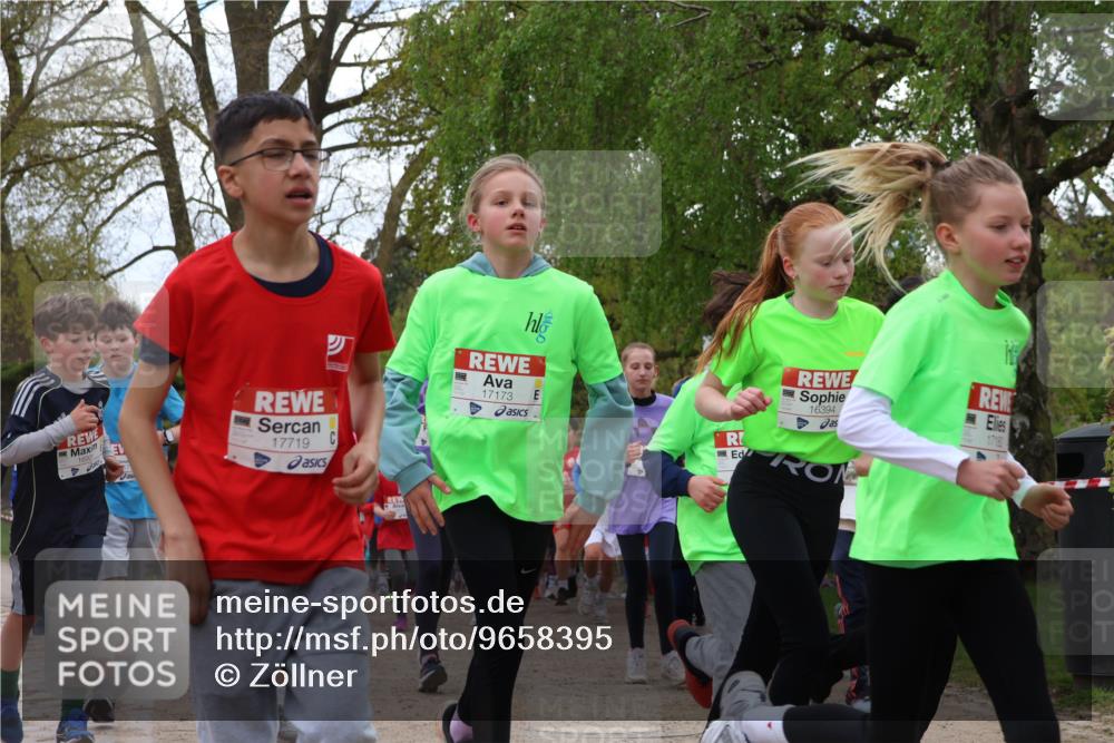 25.04.2026 - Das Zehntel Zöllner http://msf.ph/oto/9658395 25.04.2026 13:45:40 Laufen 17719, 17173, 16394, 1718 meine-sportfotos.de