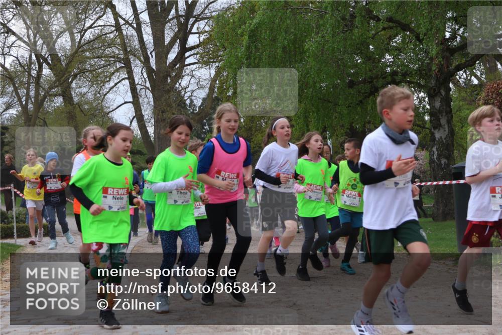 25.04.2026 - Das Zehntel Zöllner http://msf.ph/oto/9658412 25.04.2026 11:43:05 Laufen 12773, 12739 meine-sportfotos.de