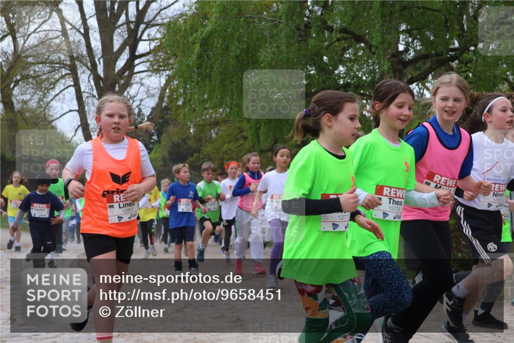 25.04.2026 - Das Zehntel Zöllner http://msf.ph/oto/9658451 25.04.2026 11:43:06 Laufen 12951, 1277, 12739, 11463 meine-sportfotos.de