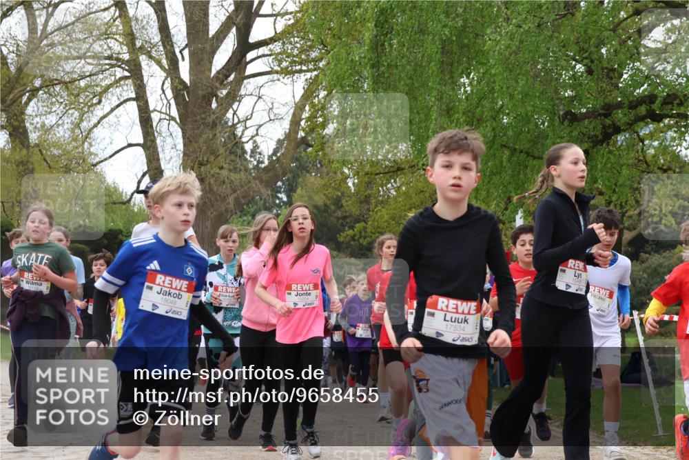 25.04.2026 - Das Zehntel Zöllner http://msf.ph/oto/9658455 25.04.2026 13:45:43 Laufen 18048, 17534, 1549, 0, 166, 2 meine-sportfotos.de