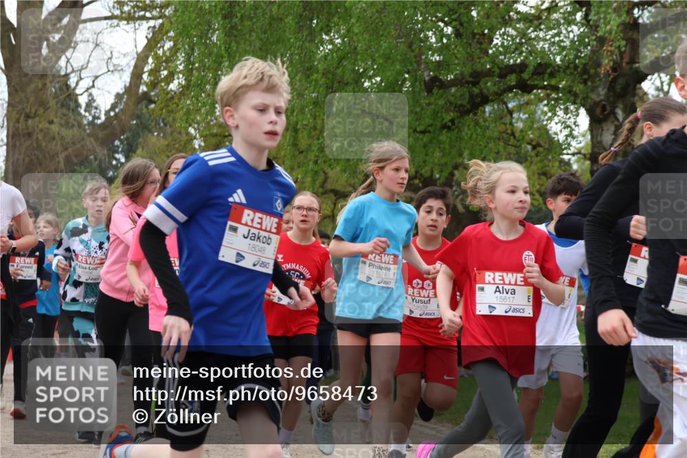 25.04.2026 - Das Zehntel Zöllner http://msf.ph/oto/9658473 25.04.2026 13:45:43 Laufen 16496, 18048, 50, 17524, 15639, 15617 meine-sportfotos.de