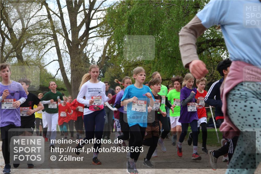 25.04.2026 - Das Zehntel Zöllner http://msf.ph/oto/9658563 25.04.2026 13:45:46 Laufen 15056, 202, 16814, 16017 meine-sportfotos.de