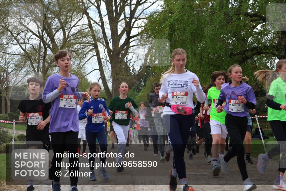 25.04.2026 - Das Zehntel Zöllner http://msf.ph/oto/9658590 25.04.2026 13:45:47 Laufen 15056, 2025, 16660, 15029 meine-sportfotos.de