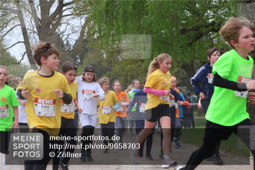 25.04.2026 - Das Zehntel Zöllner http://msf.ph/oto/9658703 25.04.2026 11:43:13 Laufen 763, 11841, 11854, 11482 meine-sportfotos.de