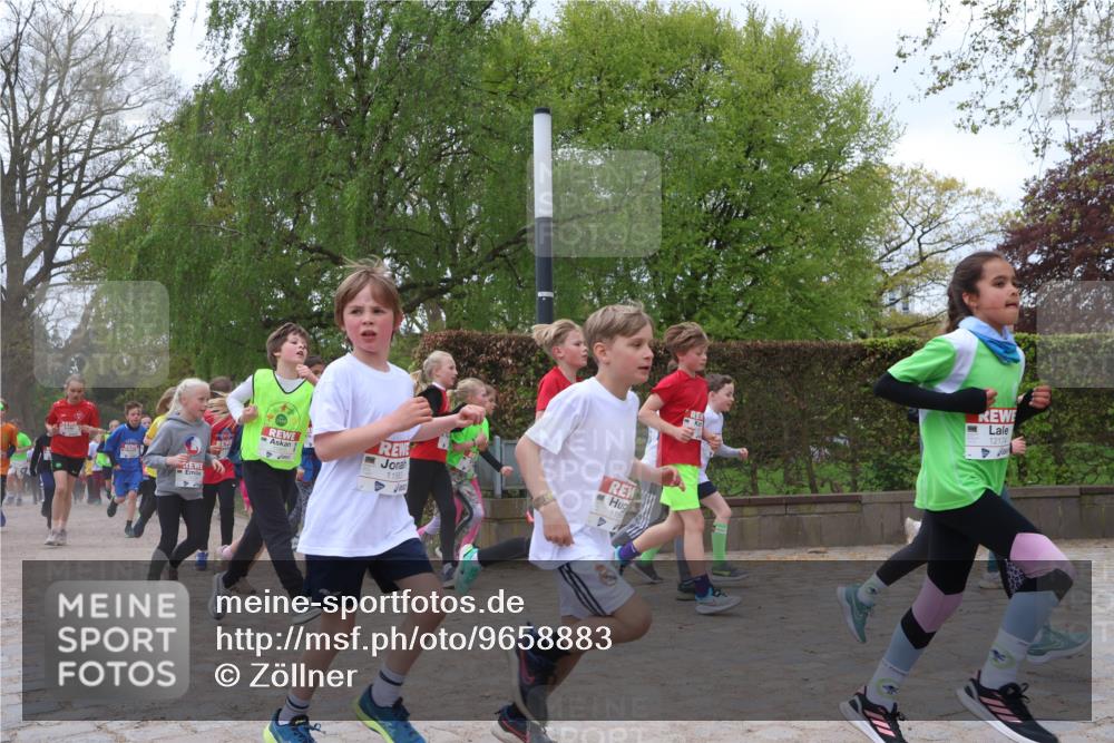 25.04.2026 - Das Zehntel Zöllner http://msf.ph/oto/9658883 25.04.2026 11:43:18 Laufen 11883, 12174 meine-sportfotos.de
