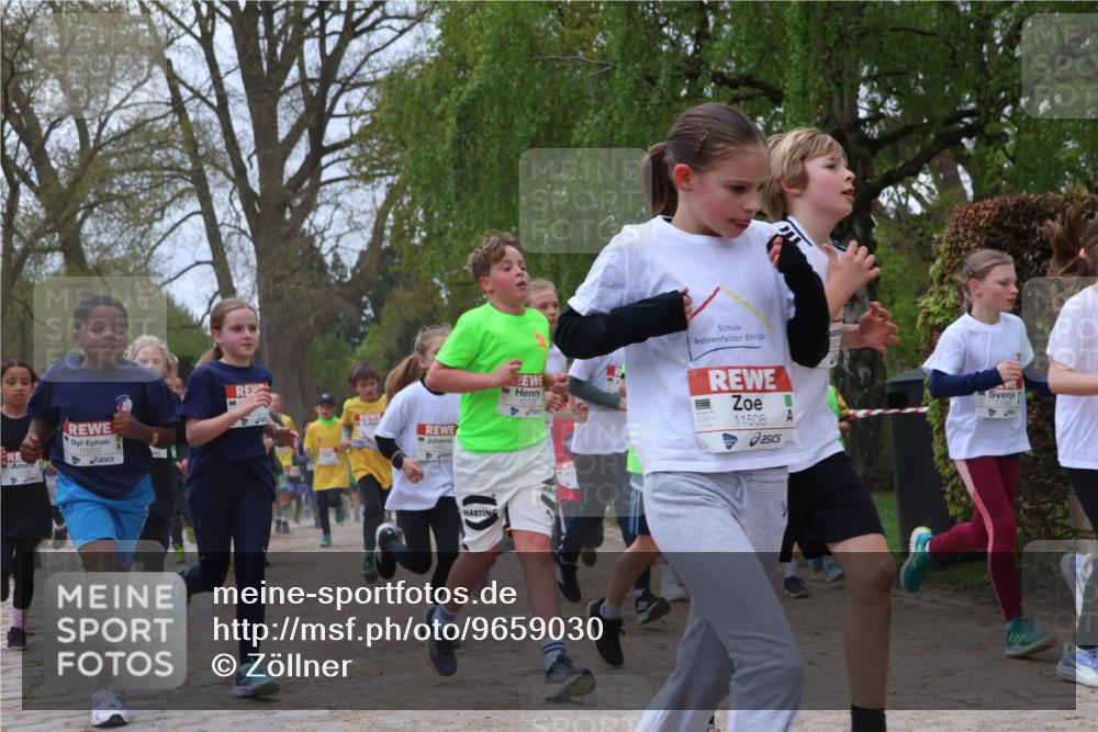 25.04.2026 - Das Zehntel Zöllner http://msf.ph/oto/9659030 25.04.2026 11:43:23 Laufen 10205, 12733, 11508 meine-sportfotos.de